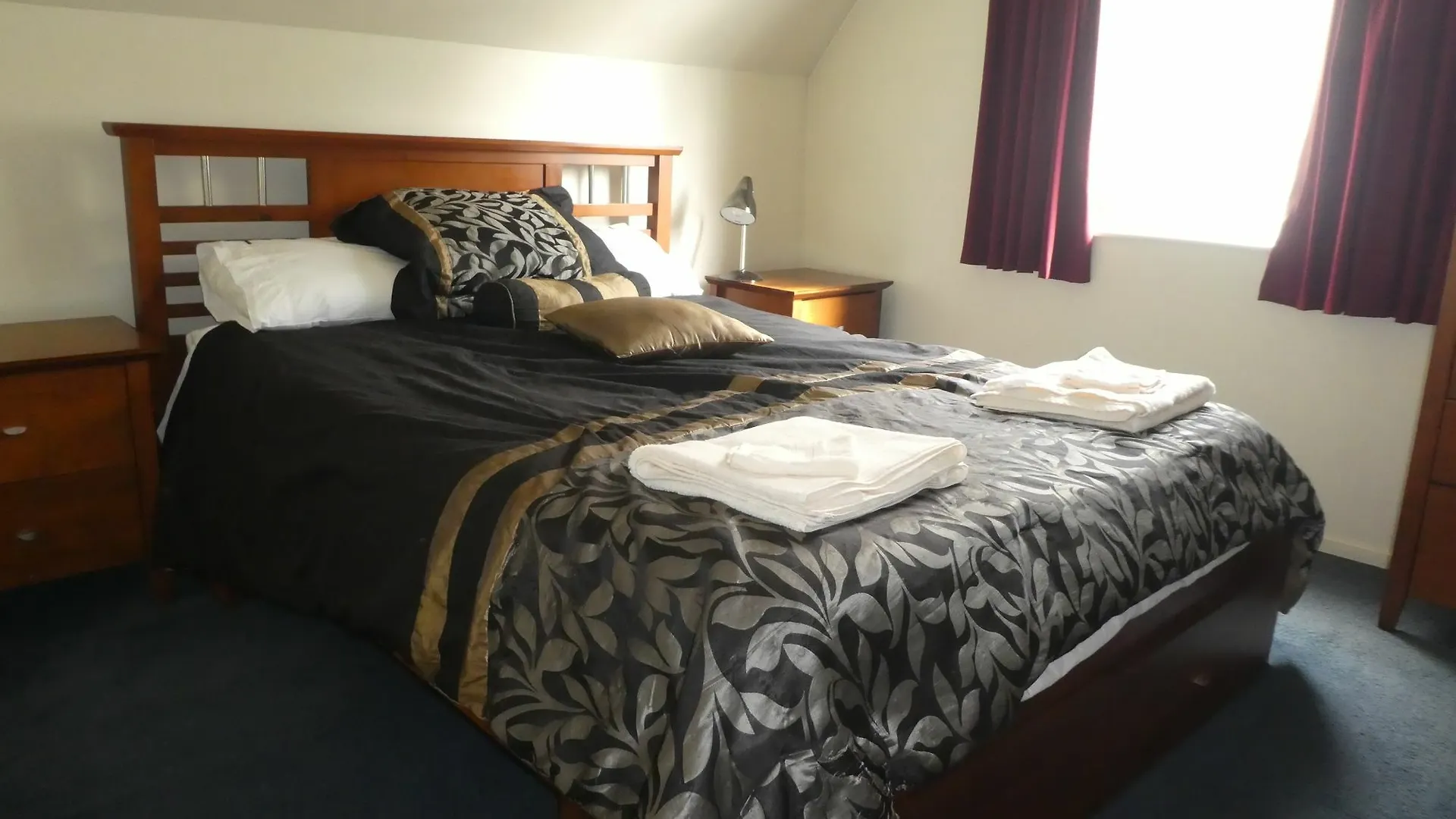 Townhouse Near Town Apartment Christchurch